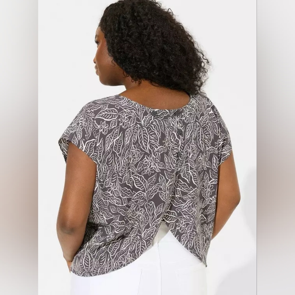 Torrid Charcoal Gray Island Silk Dolman Cross Back Top Plus Size 2x - Picture 2 of 12